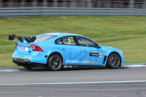 foto-volvo-s60-polestar-wtcc-4