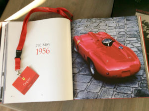 foto enzo ferrari motorbuch-2